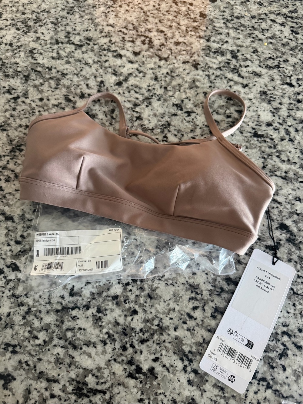 ALO AIRLIFT INTRIGUE BRA